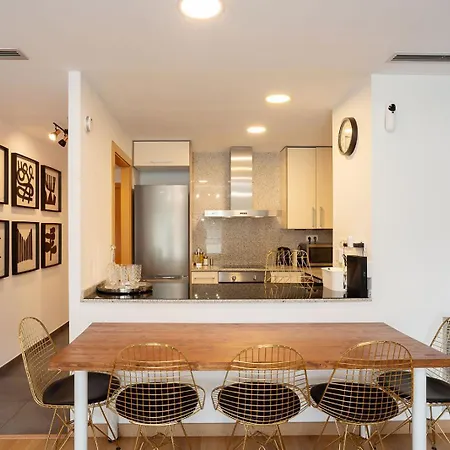 Modern Near Pl. Espana Апартаменты *