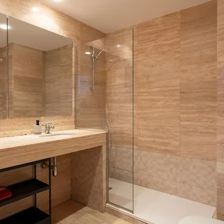 Apartment Modern Near Pl. Espana